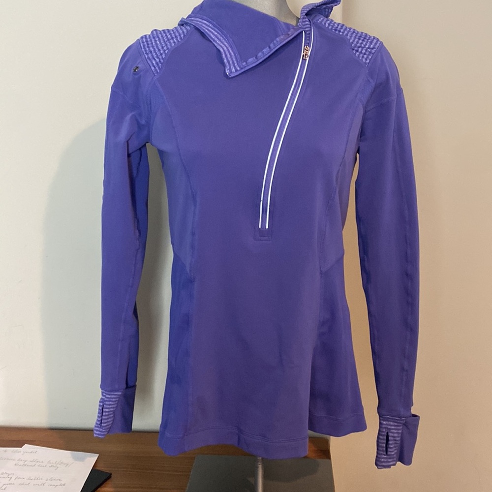 RARE Lululemon Run For It Pullover Size 12